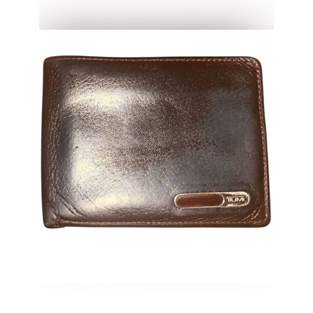 Tumi Men Wallet